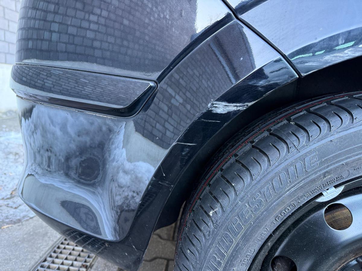 Opel Astra H GTC original Sto&szlig;stange Sto&szlig;f&auml;nger hinten Z20R Saphirschwarz BJ09